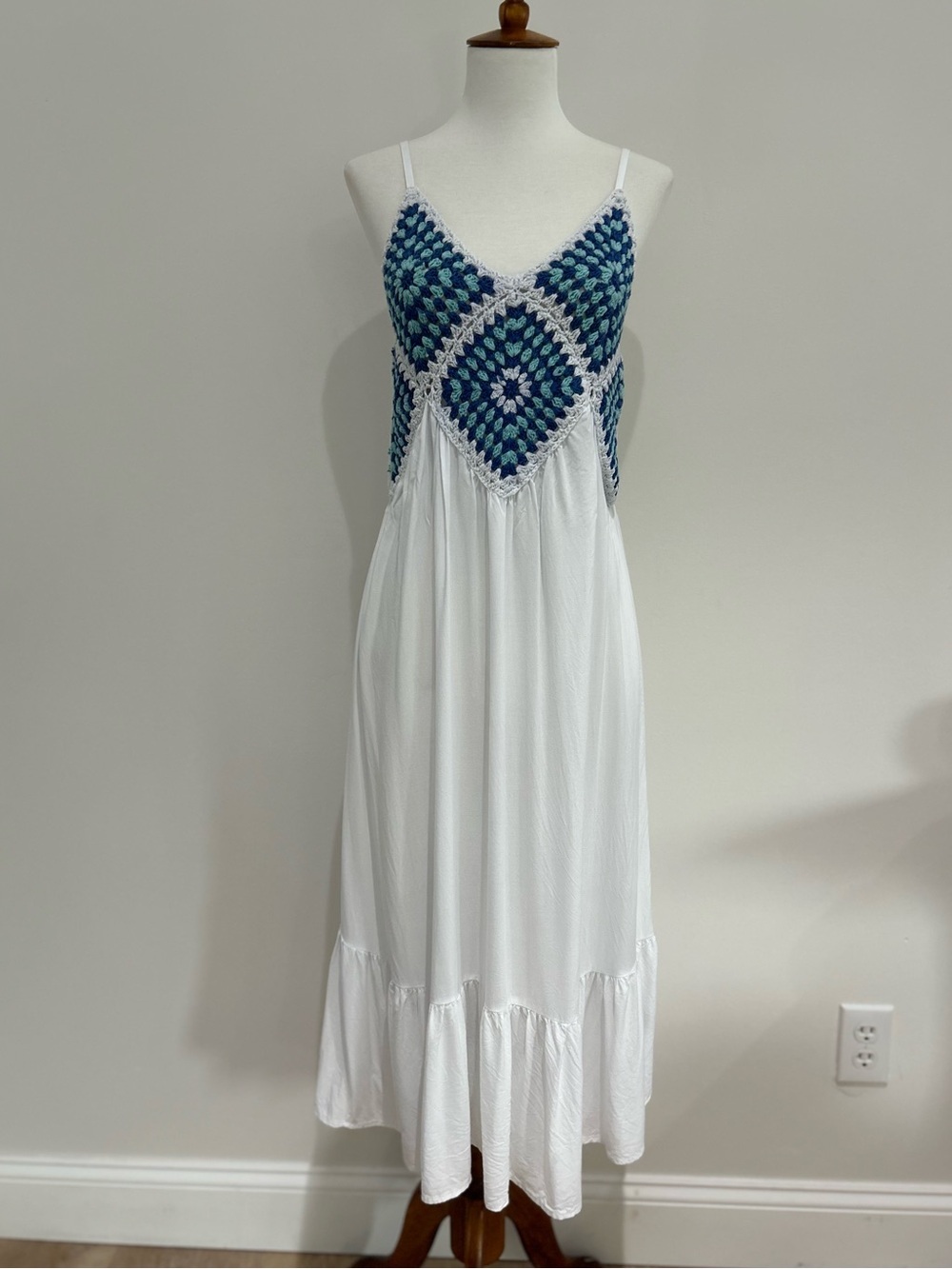 Raviya Crochet Bodice Boho MIDI Dress Swim Cover Up Size M NWT Granny Square